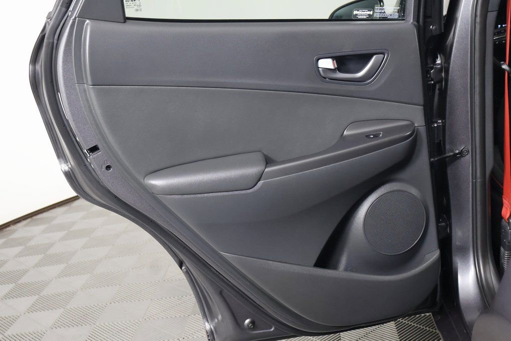 Used 2019 Hyundai Kona Ultimate FWD image 13