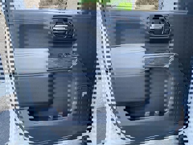 Used 2022 Chevrolet Silverado 1500 LTZ image 62