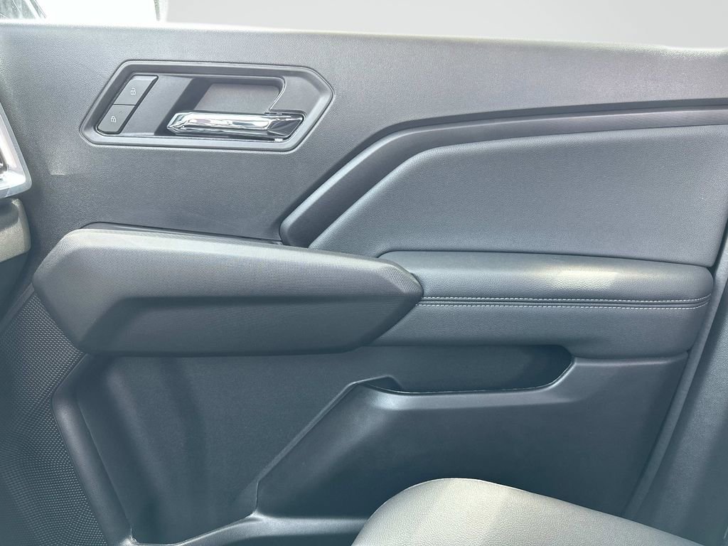 New 2025 GMC Canyon Elevation w/ Convenience Package image 22