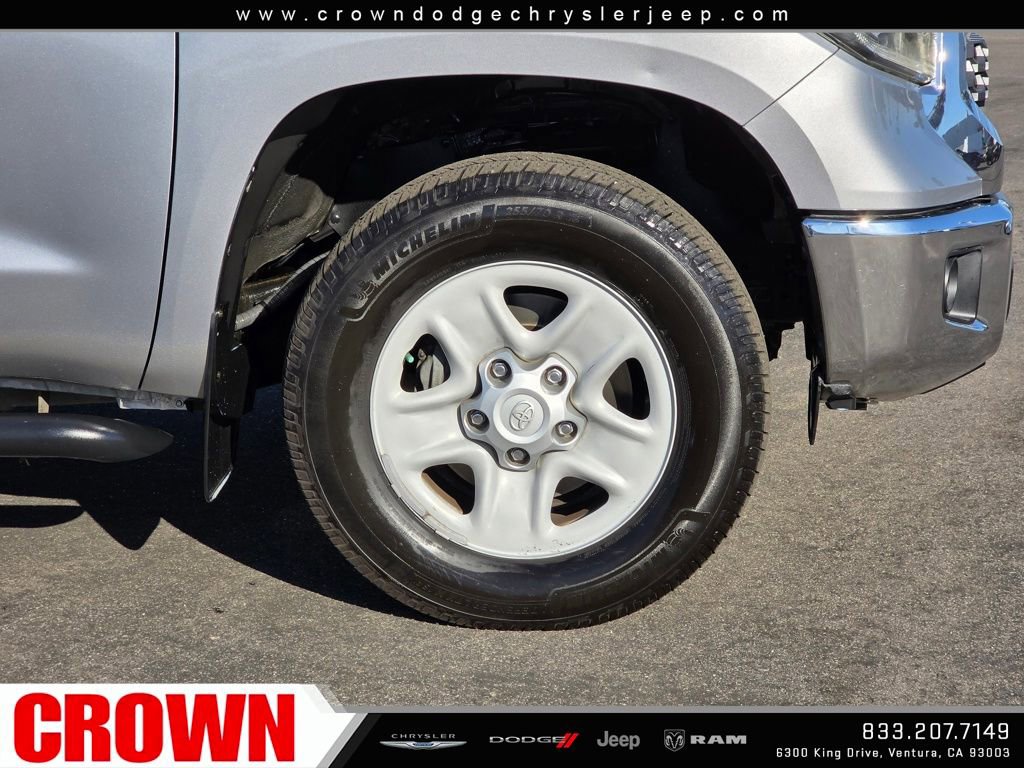Used 2018 Toyota Tundra SR5 w/ SR5 Upgrade Package image 10