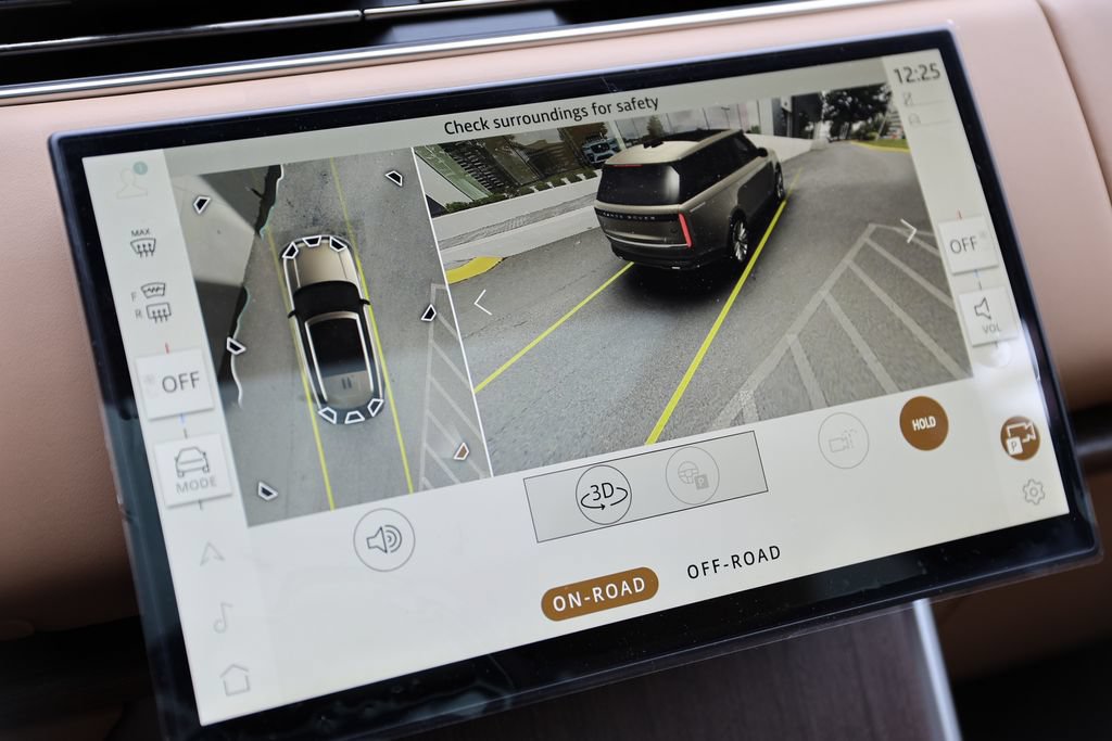 New 2026 Land Rover Range Rover SE AWD/4WD image 9