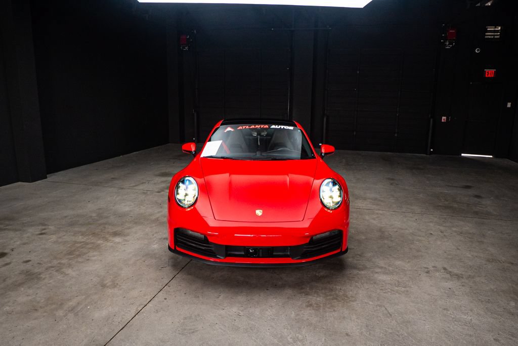 Used 2025 Porsche 911 Carrera RWD image 5
