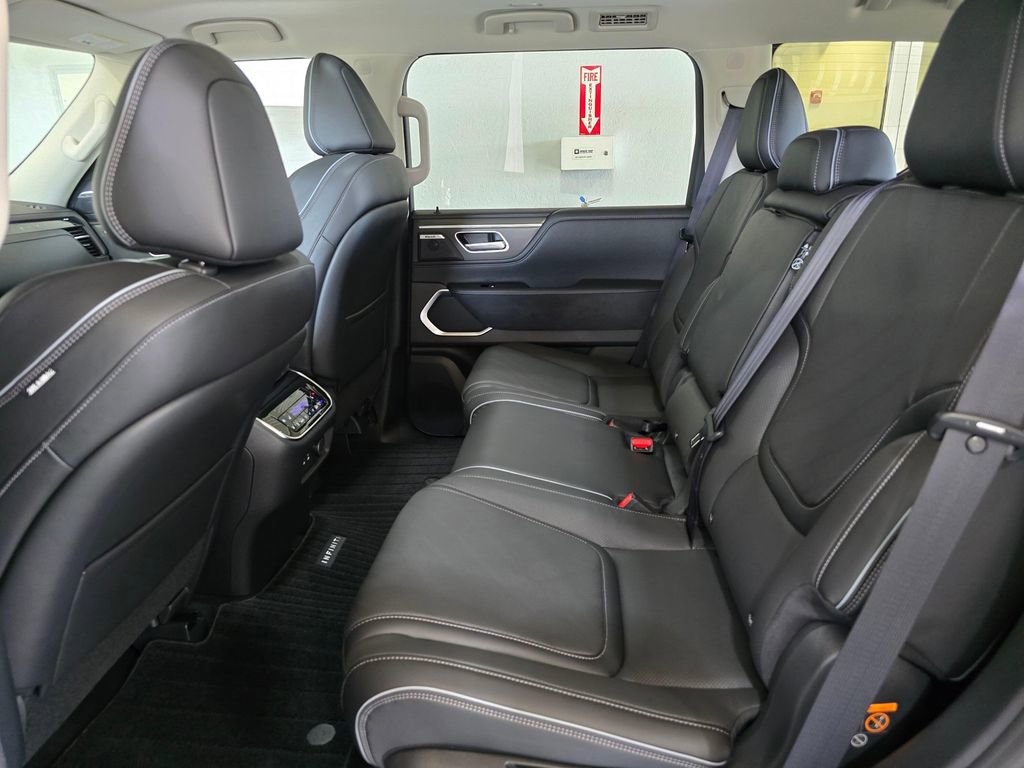 New 2026 INFINITI QX80 Luxe AWD/4WD image 24