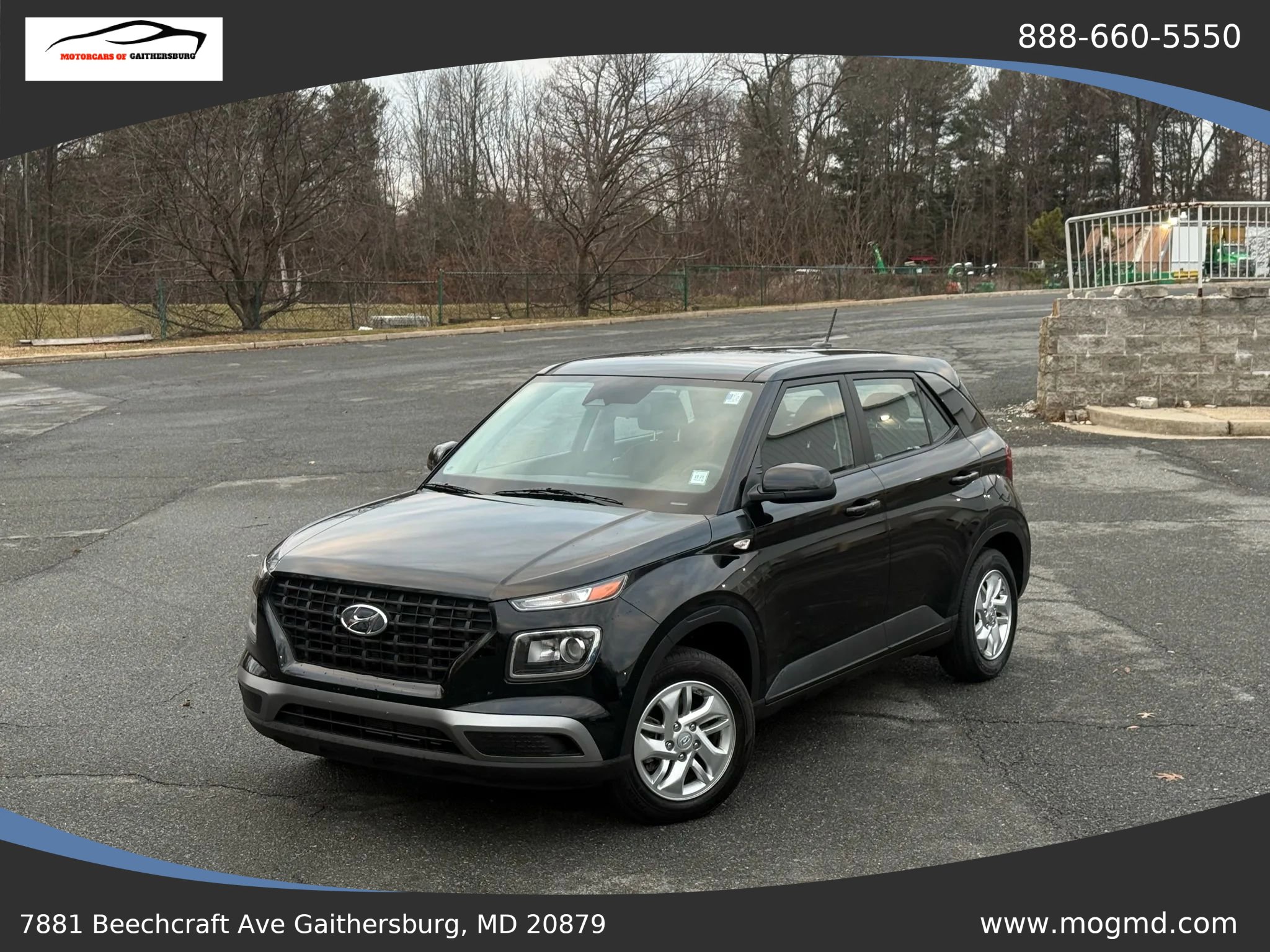 Used 2023 Hyundai Venue SE w/ Cargo Package