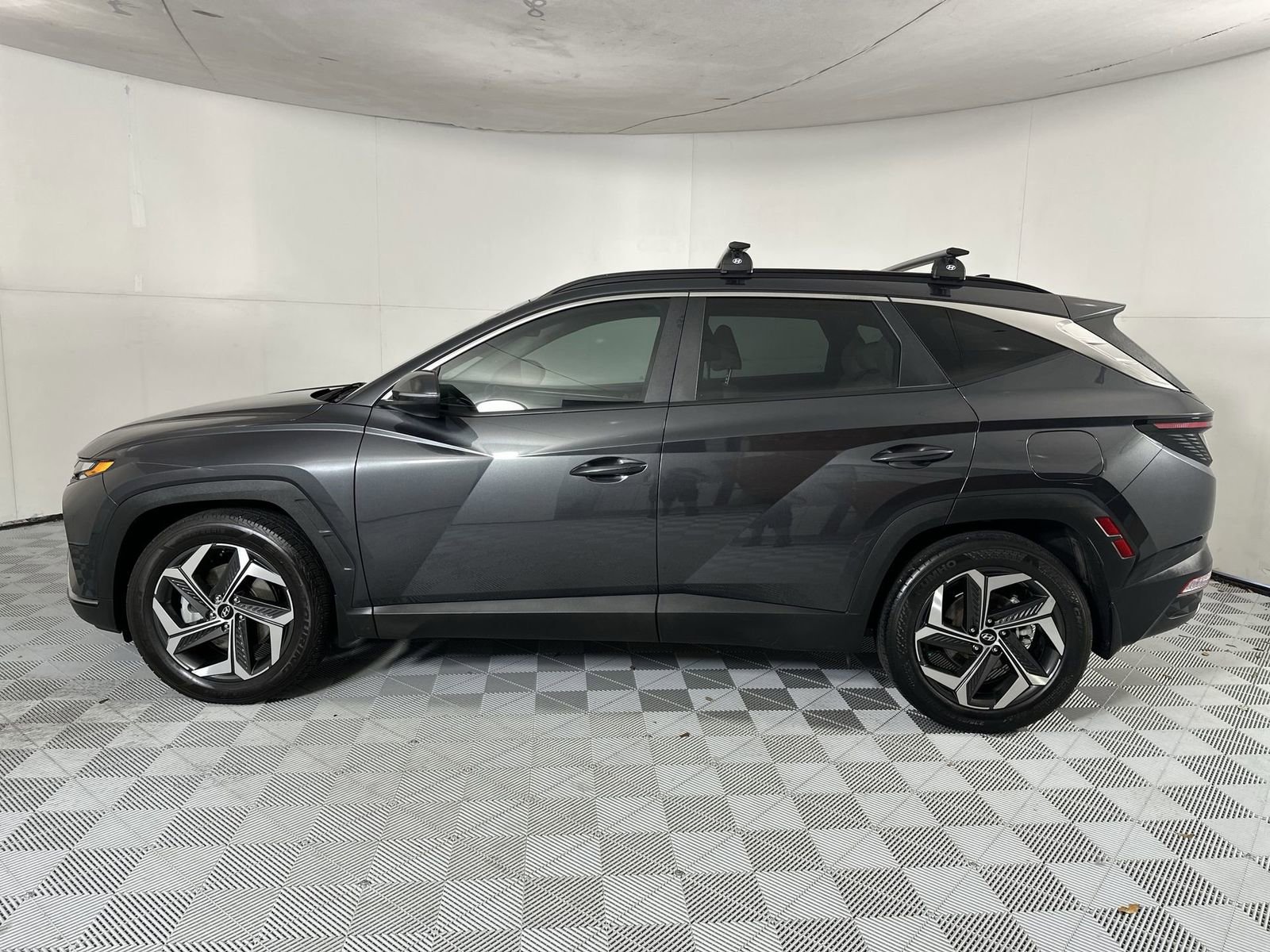 Used 2023 Hyundai Tucson SEL w/ Convenience Package FWD image 5