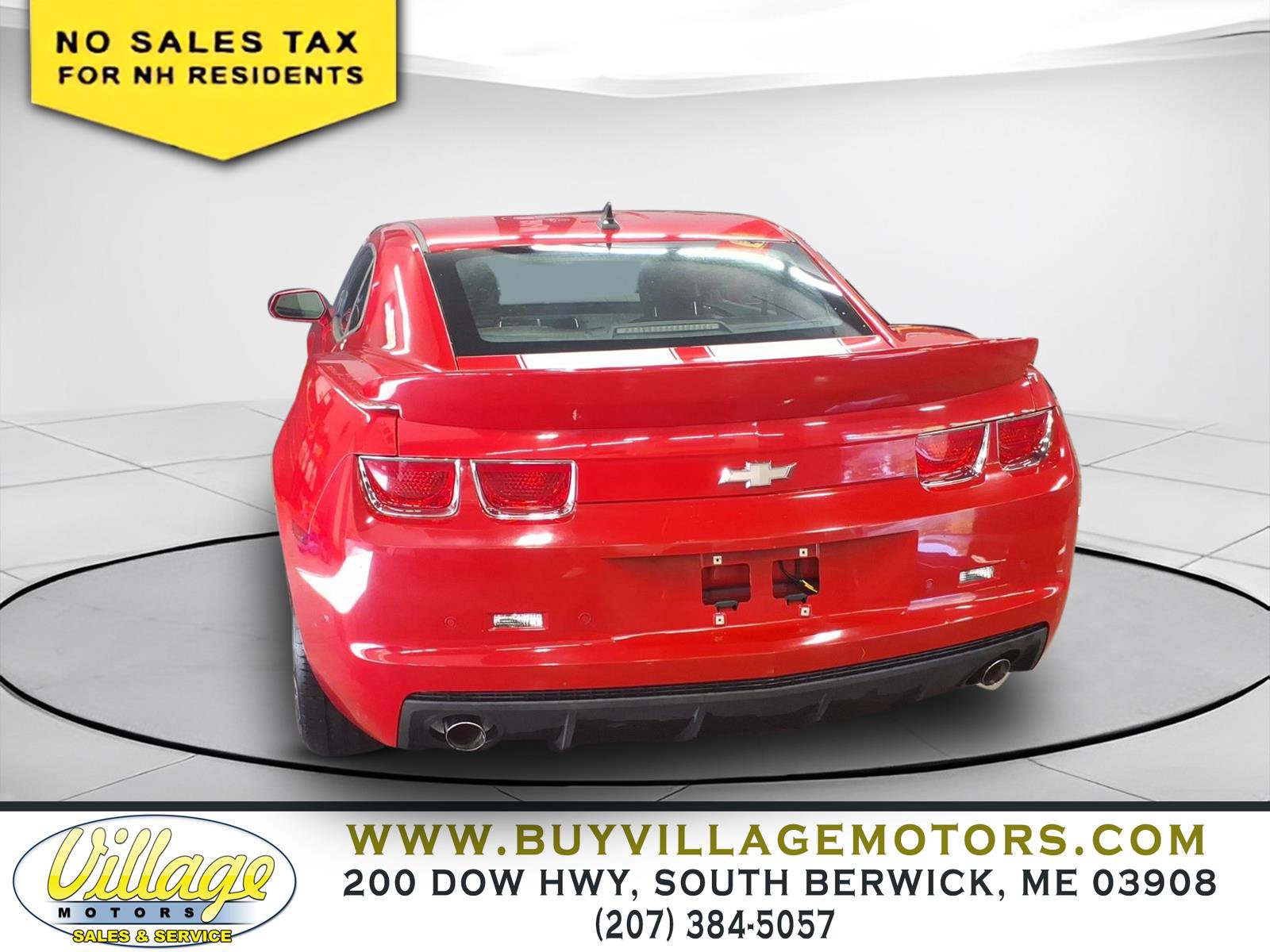 Used 2011 Chevrolet Camaro LT w/ White Stripe Package RWD image 3
