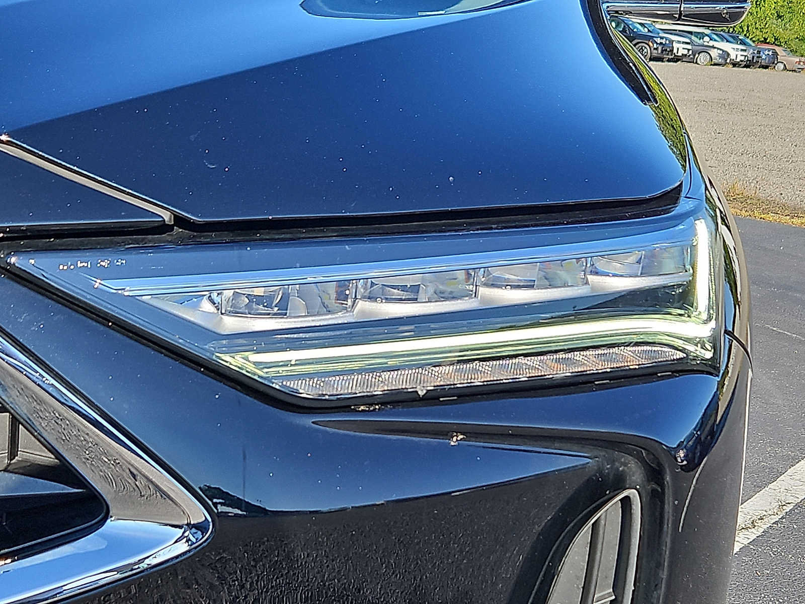 Certified 2024 Acura MDX w/ Technology Package AWD/4WD image 9