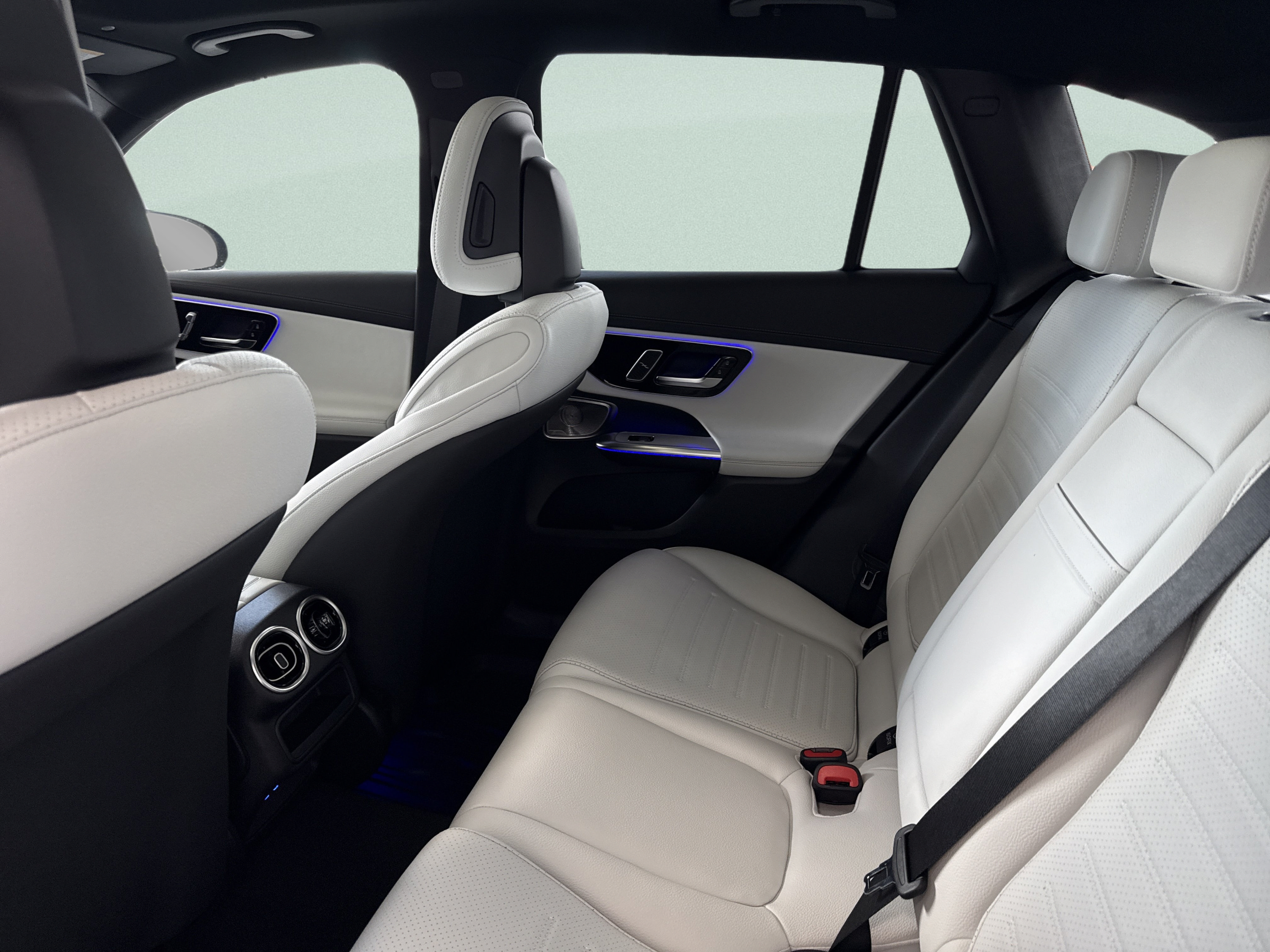 New 2027 Mercedes-Benz GLC 300 image 28
