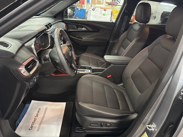 Used 2023 Chevrolet TrailBlazer RS w/ Convenience Package image 11