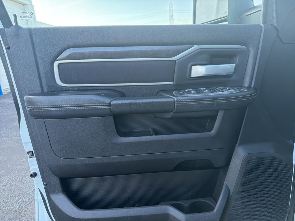 Used 2024 RAM 2500 Big Horn image 12