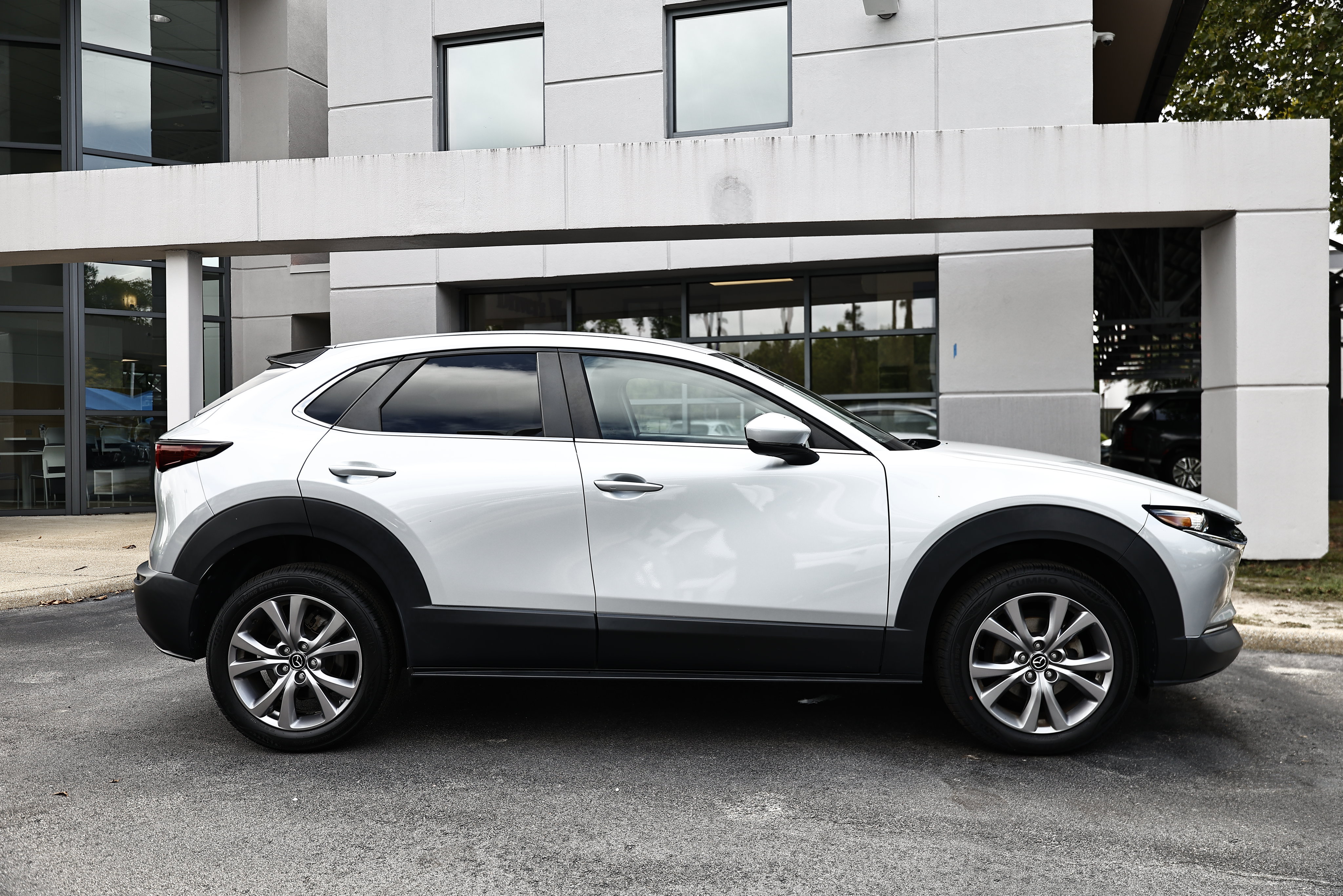 Used 2021 MAZDA CX-30 AWD 2.5 S w/ Preferred Package image 3