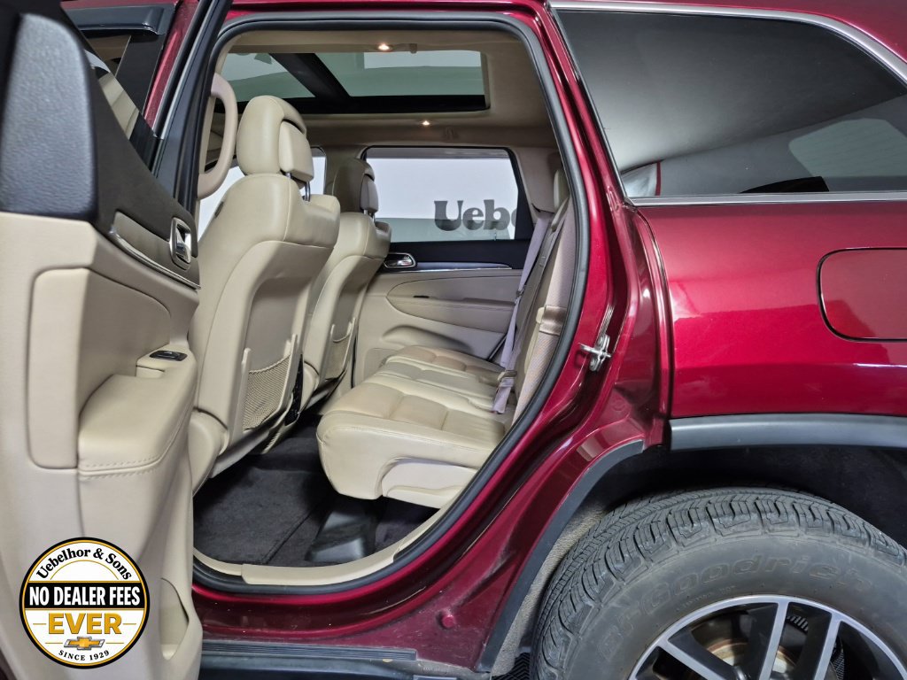 Used 2017 Jeep Grand Cherokee Limited w/ Luxury Group II AWD/4WD image 19