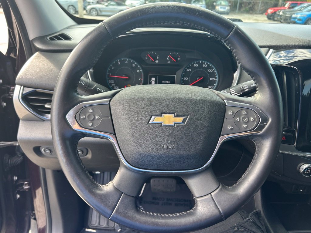 Used 2019 Chevrolet Traverse LT FWD image 16