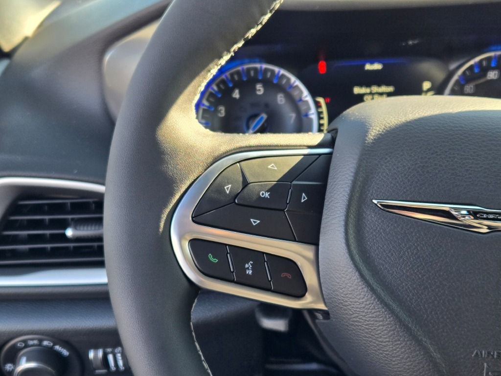 New 2026 Chrysler Voyager LX image 26