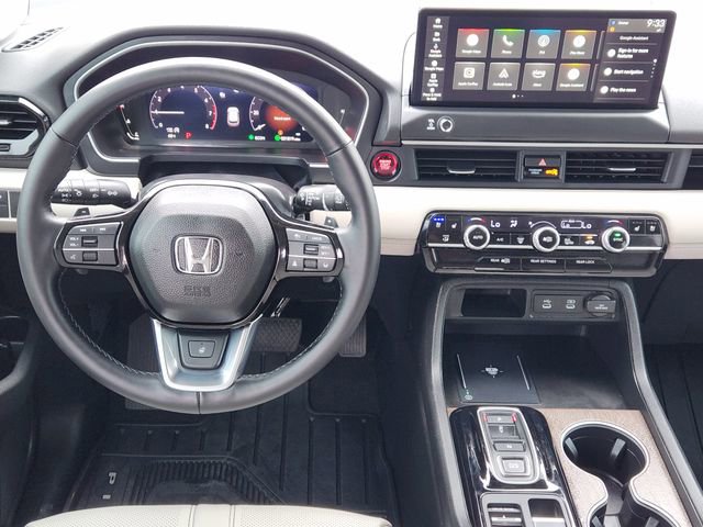 Used 2026 Honda Pilot Elite image 24