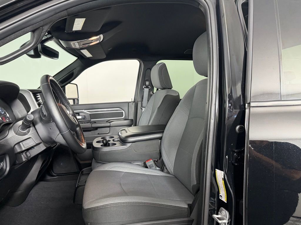 Used 2024 RAM 2500 Big Horn w/ Bed Utility Group image 22