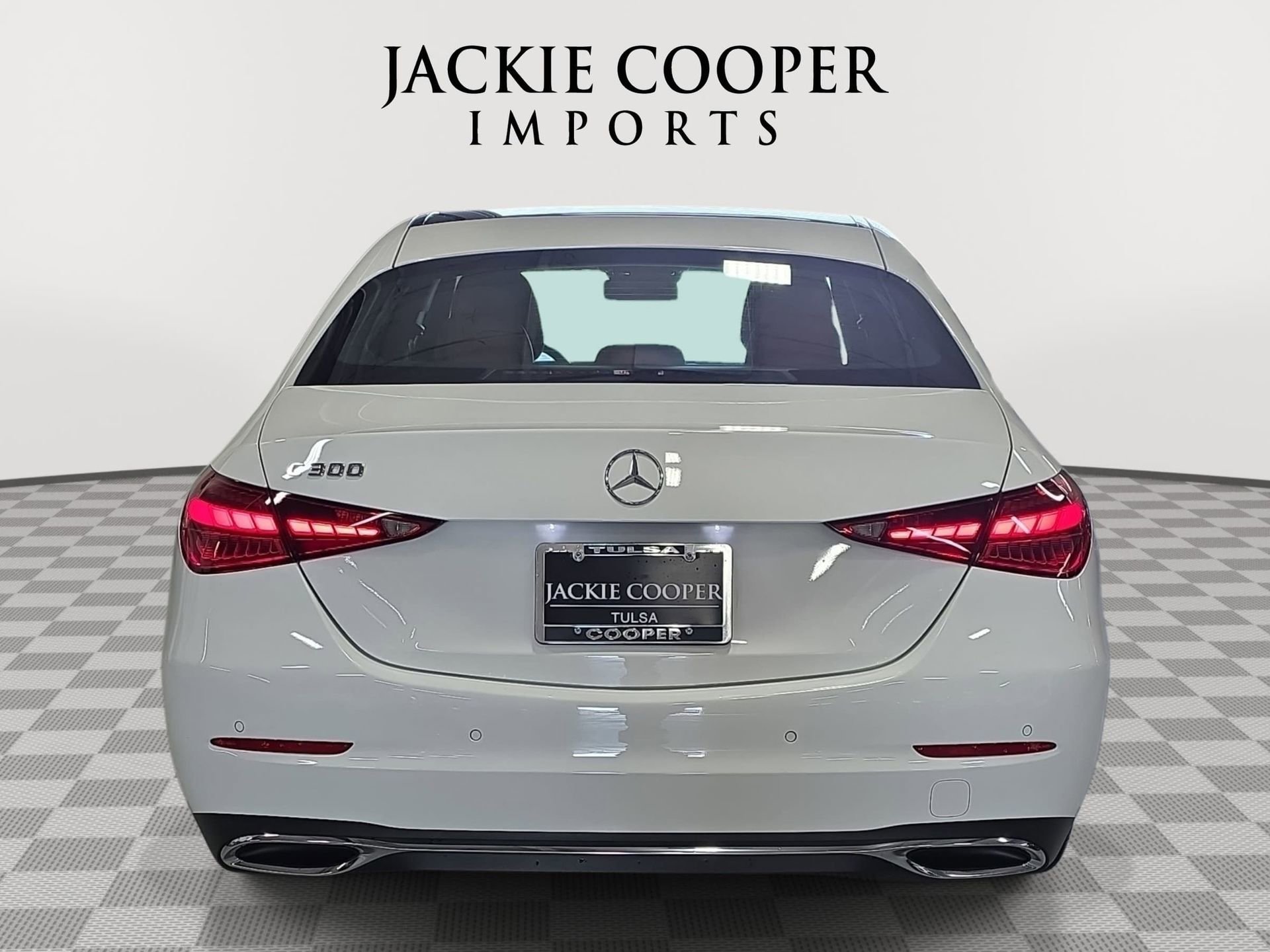 Used 2025 Mercedes-Benz C 300 Sedan image 6