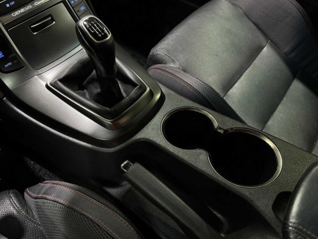 Used 2015 Hyundai Genesis 3.8 image 47