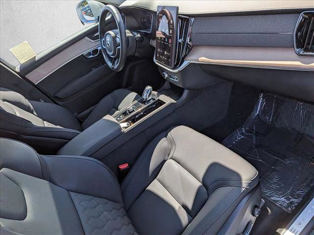 Used 2026 Volvo XC90 B5 Core image 22