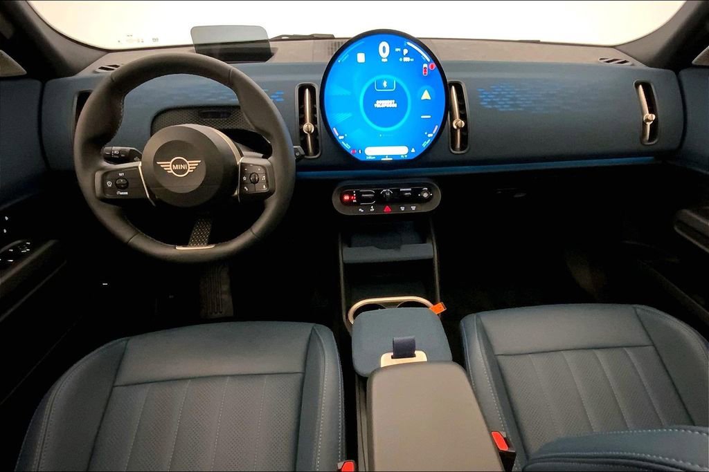 Certified 2025 MINI Cooper Countryman S w/ Comfort Package Max AWD/4WD image 15