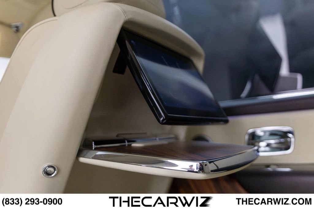 Used 2019 Rolls-Royce Cullinan AWD/4WD image 47