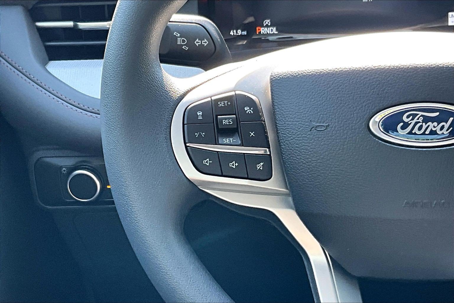 New 2026 Ford Explorer Active AWD/4WD image 17
