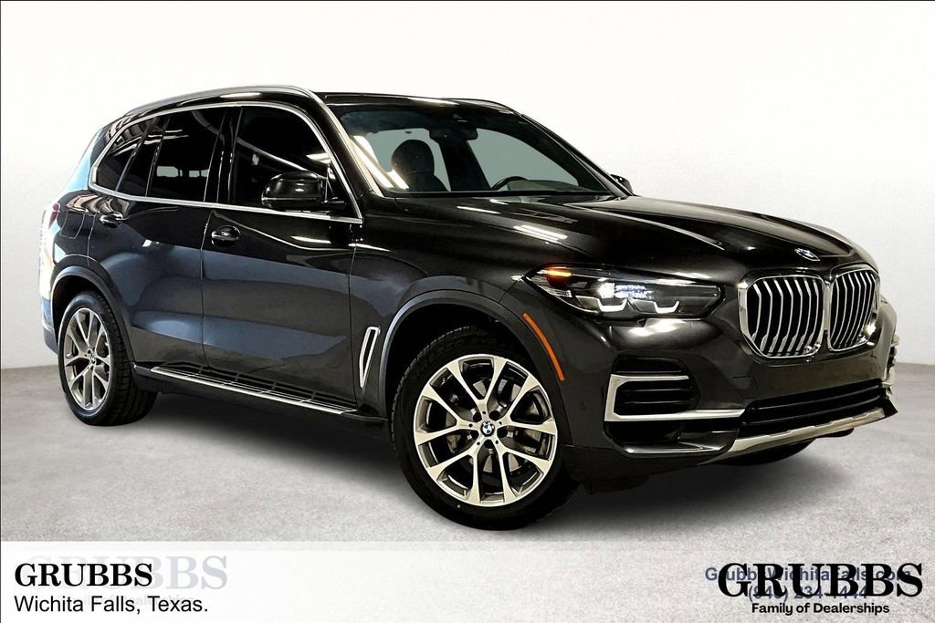 Used 2023 BMW X5 sDrive40i w/ Premium Package image 1