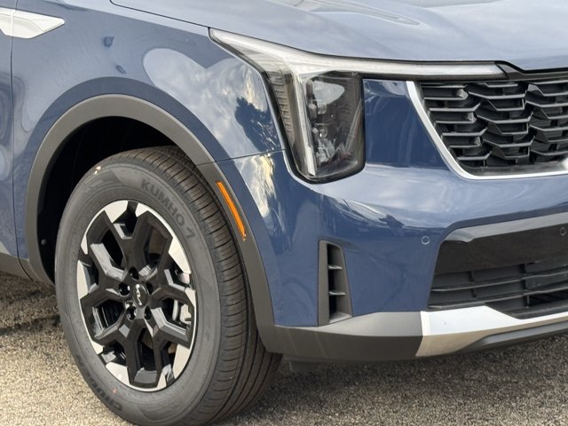 New 2026 Kia Sorento S AWD/4WD image 3