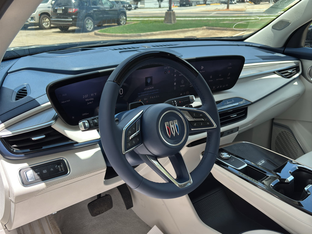 Used 2025 Buick Enclave Avenir w/ Super Cruise Package FWD image 11