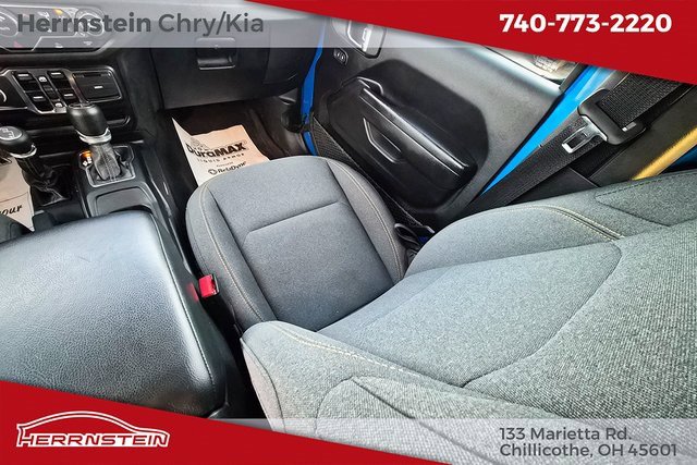 Used 2024 Jeep Wrangler Sport S image 14