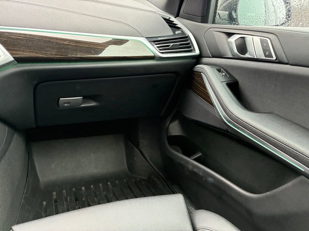 Used 2020 BMW X5 xDrive40i w/ Convenience Package image 41