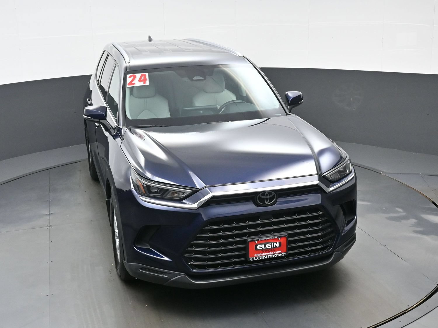 Used 2024 Toyota Grand Highlander AWD image 36