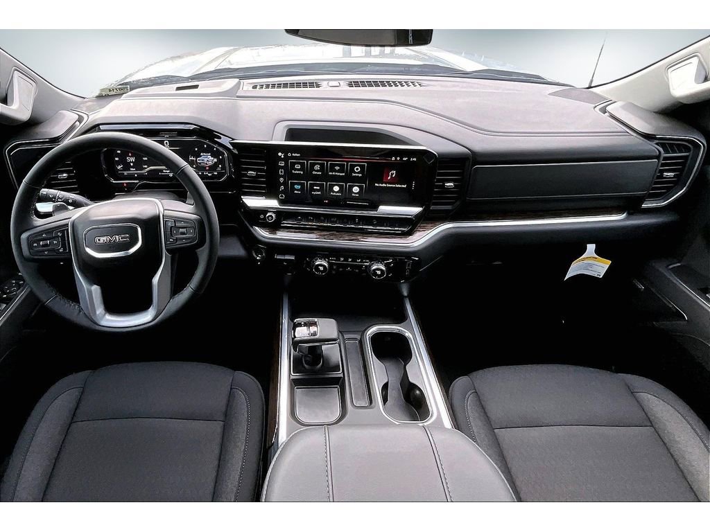 New 2025 GMC Sierra 1500 Elevation image 5