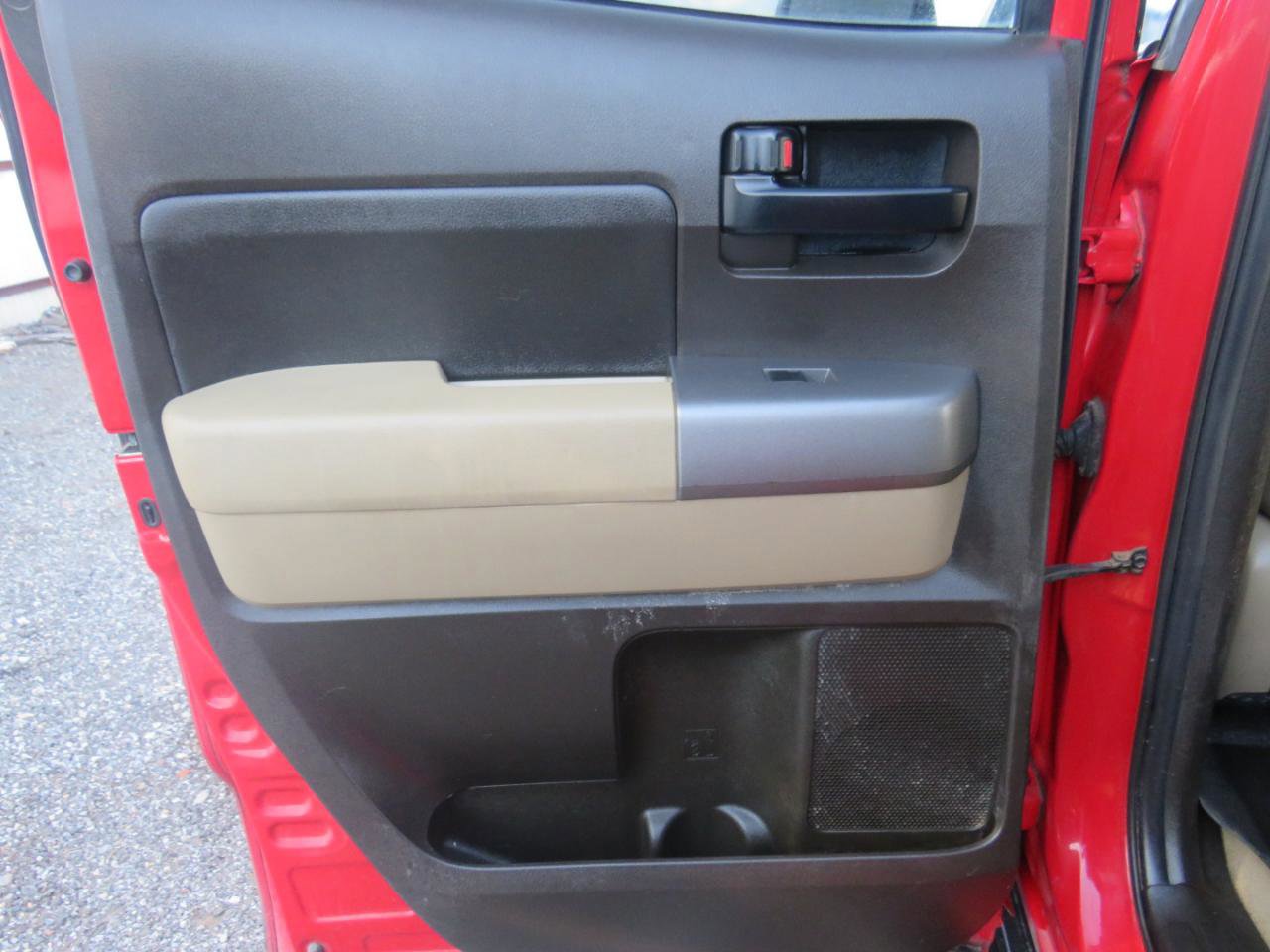 Used 2011 Toyota Tundra Tundra-Grade 5.7L FFV Double C w/ TRD Off-Road Pkg image 27