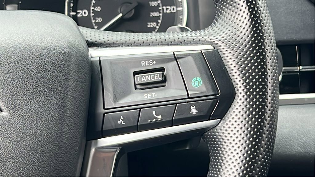 Used 2024 Mitsubishi Outlander SE image 30