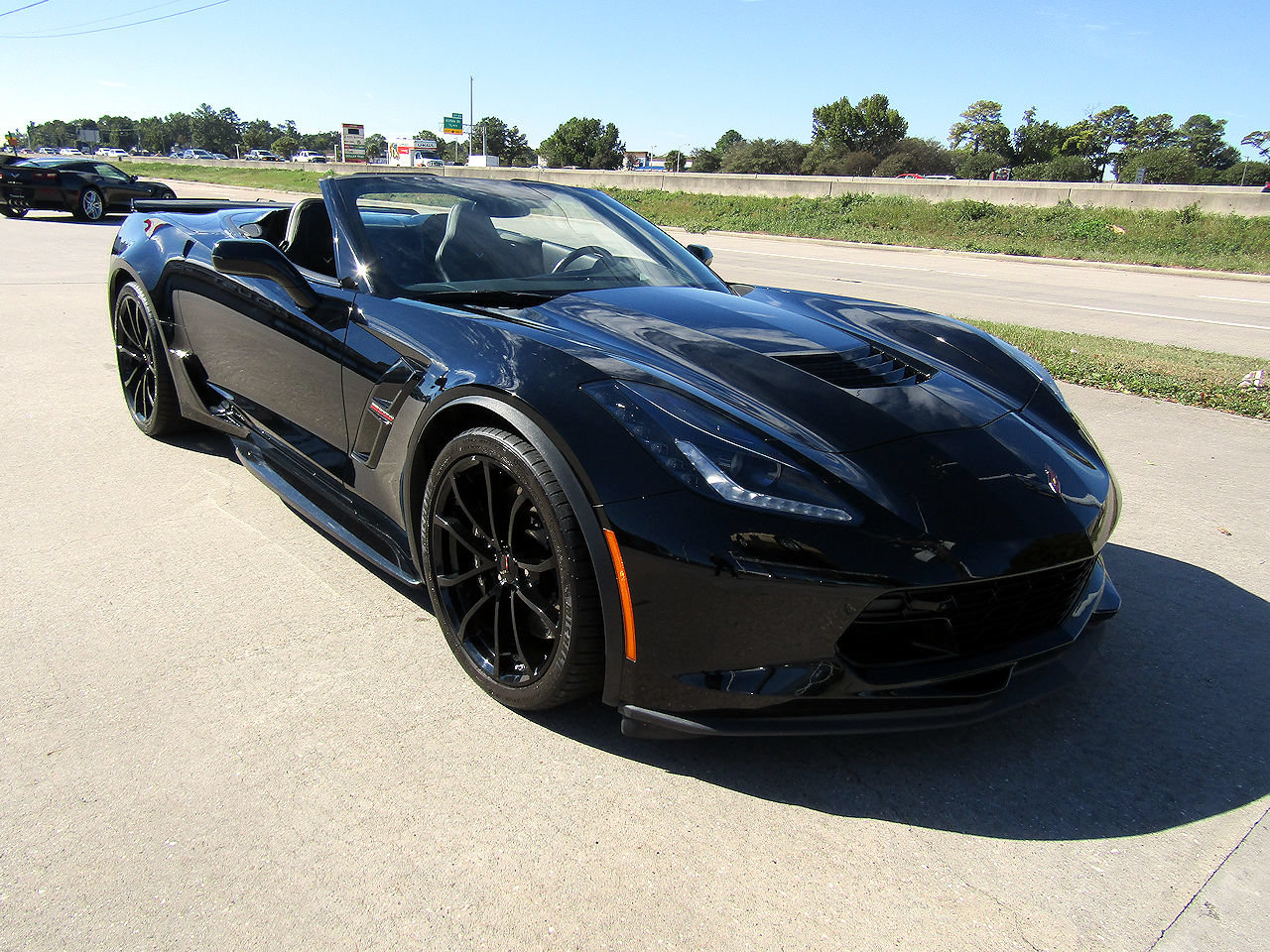 Used 2019 Chevrolet Corvette Grand Sport RWD image 3