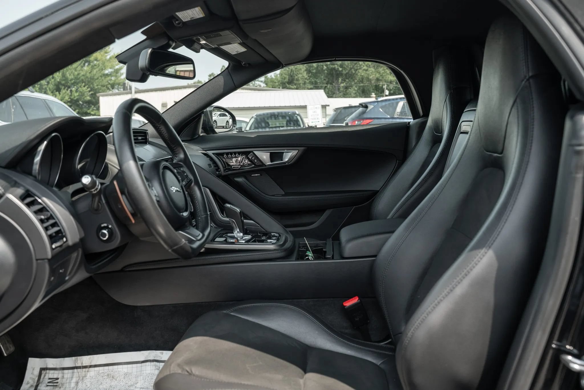 Used 2016 Jaguar F-TYPE S AWD/4WD image 11