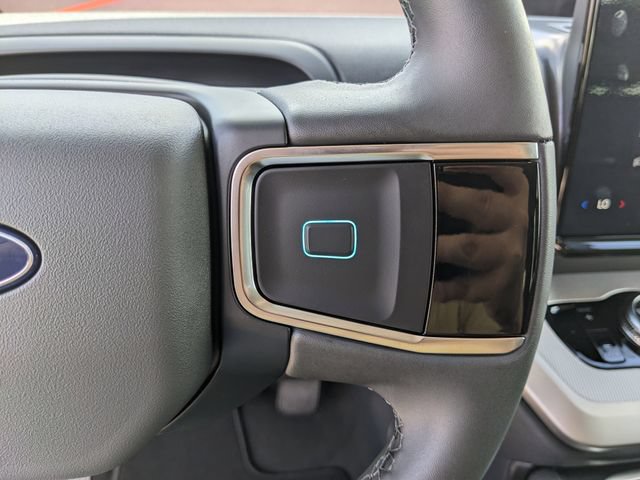 New 2026 Ford Expedition Max Active RWD image 32