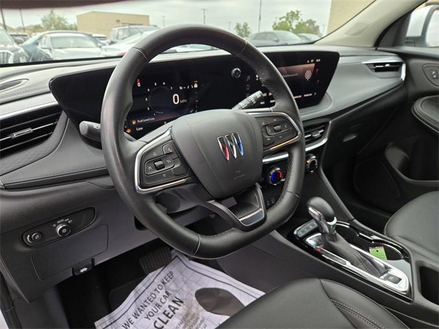 Used 2024 Buick Encore GX Sport Touring image 15