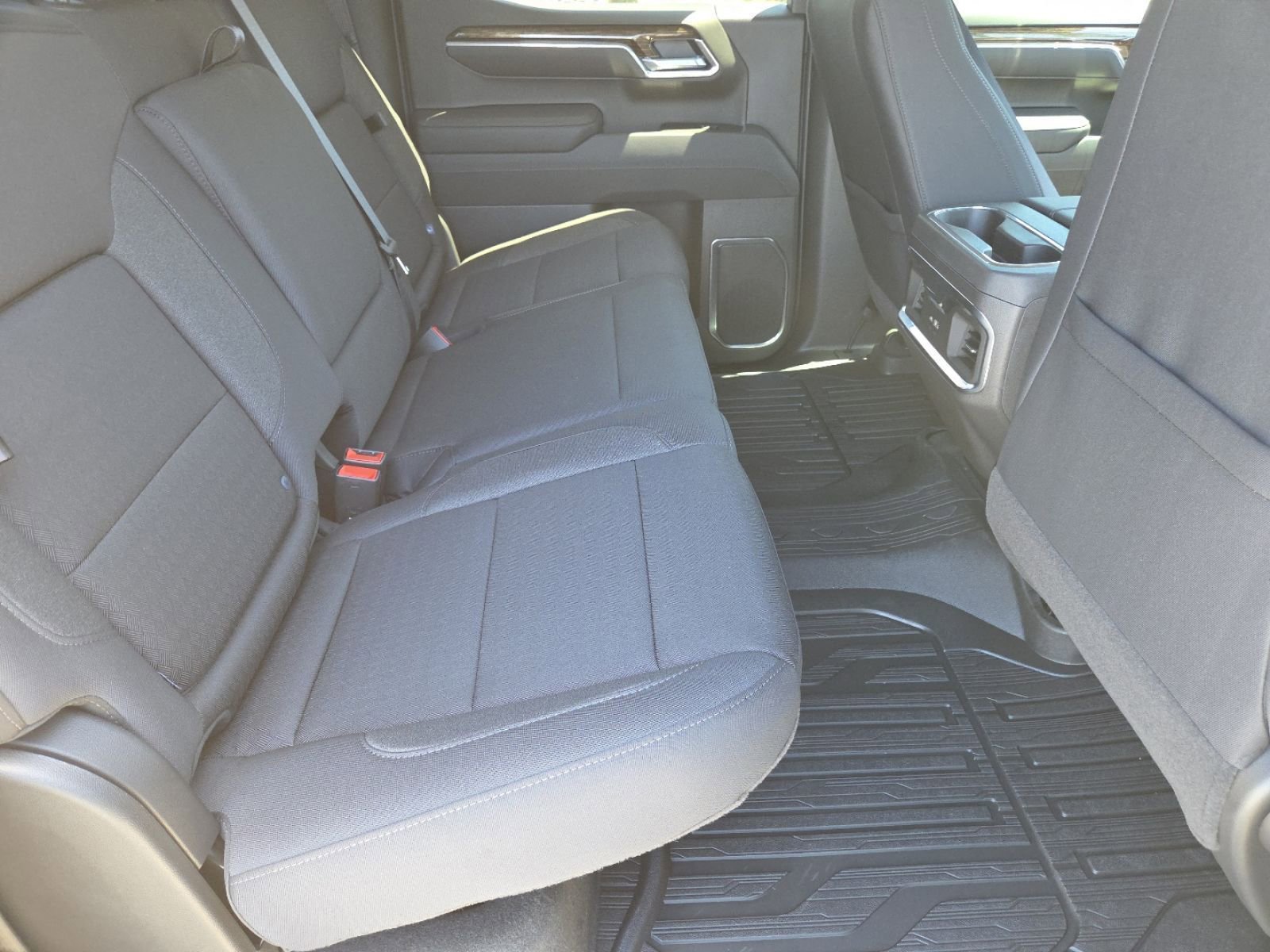 New 2026 GMC Sierra 1500 Elevation image 24