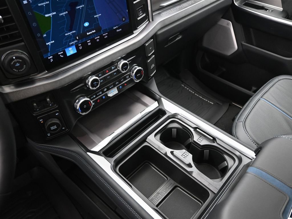 New 2026 Ford F250 Platinum image 25