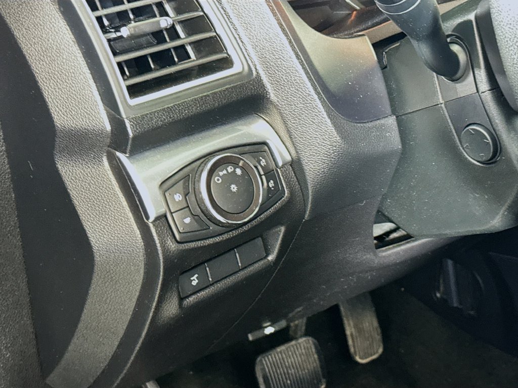 Used 2018 Ford Explorer Limited AWD/4WD image 10