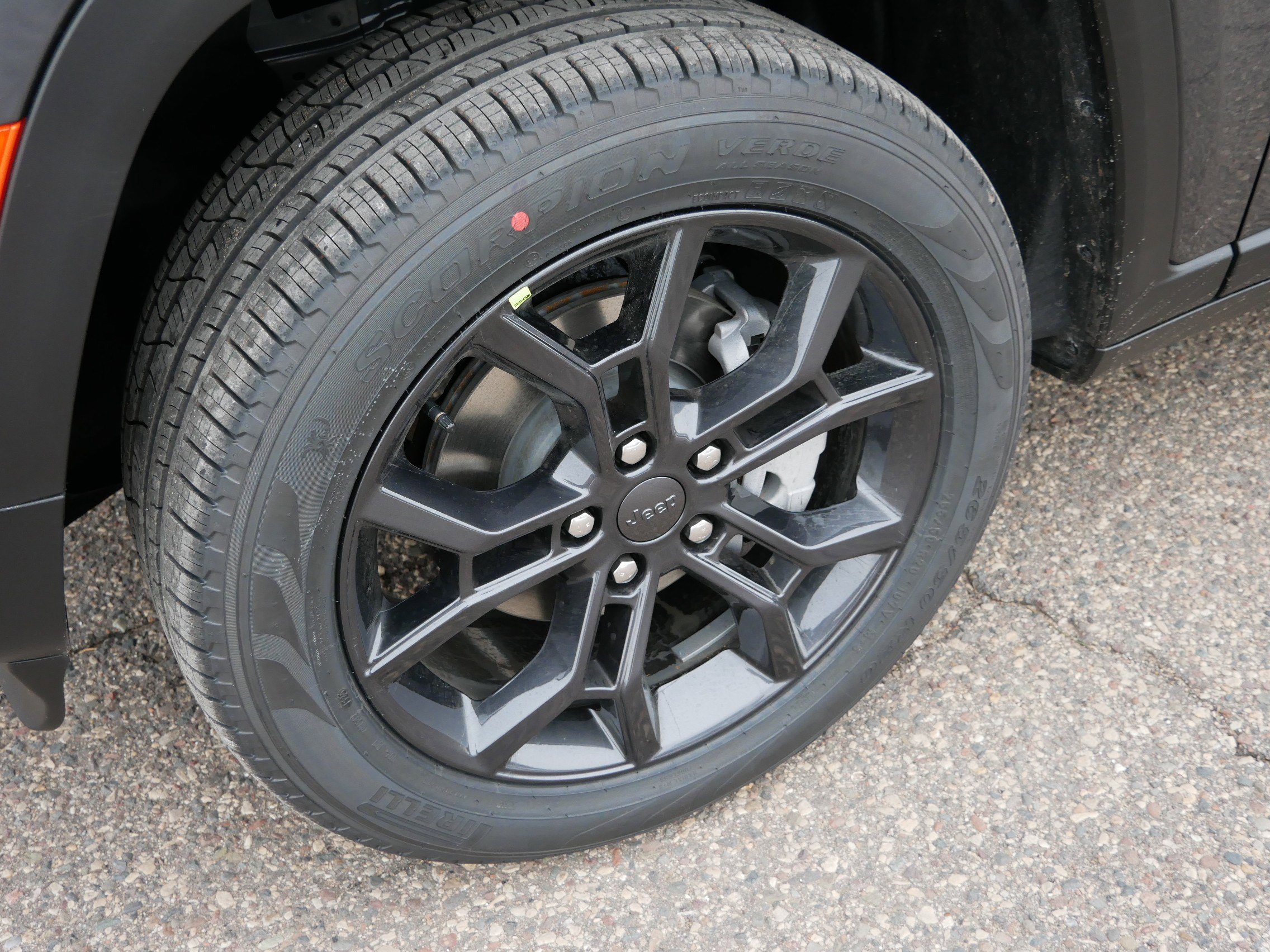 New 2025 Jeep Grand Cherokee Limited w/ Trailer Tow Package image 5