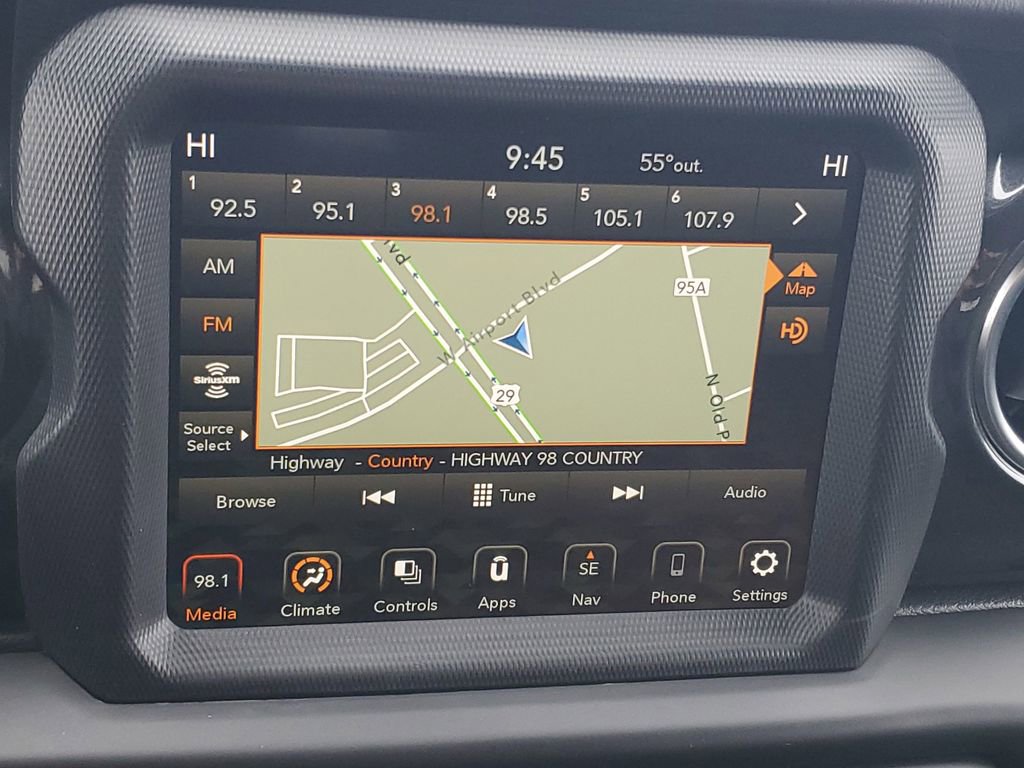 Used 2022 Jeep Wrangler Unlimited Sahara image 16