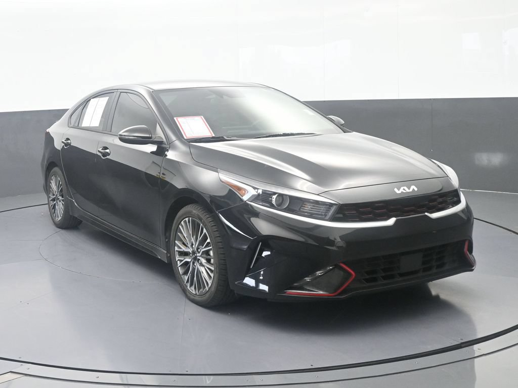 Used 2023 Kia Forte GT-Line w/ GT-Line Technology Package FWD image 9