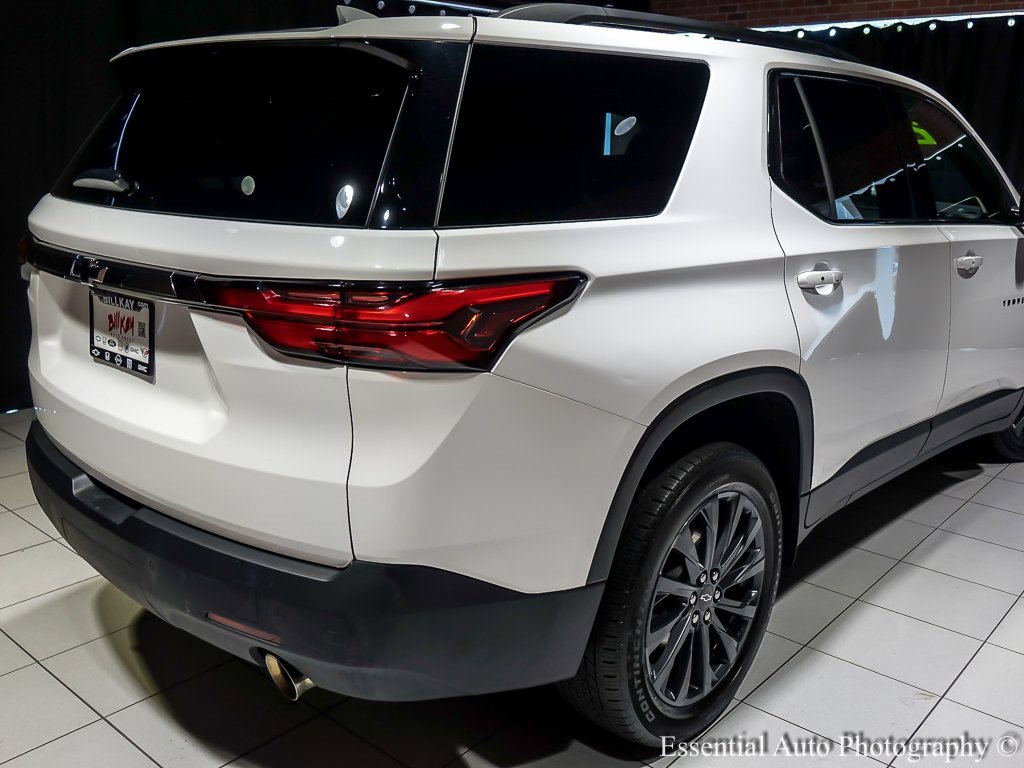 Used 2022 Chevrolet Traverse RS image 11