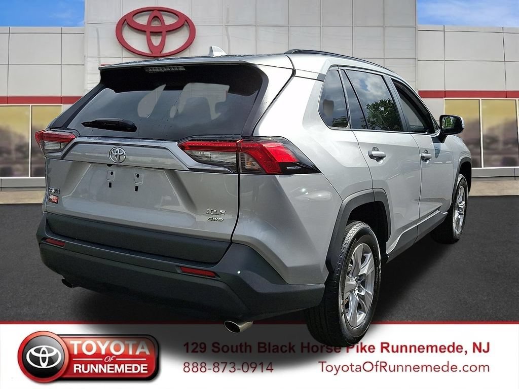 Certified 2025 Toyota RAV4 XLE AWD/4WD image 6