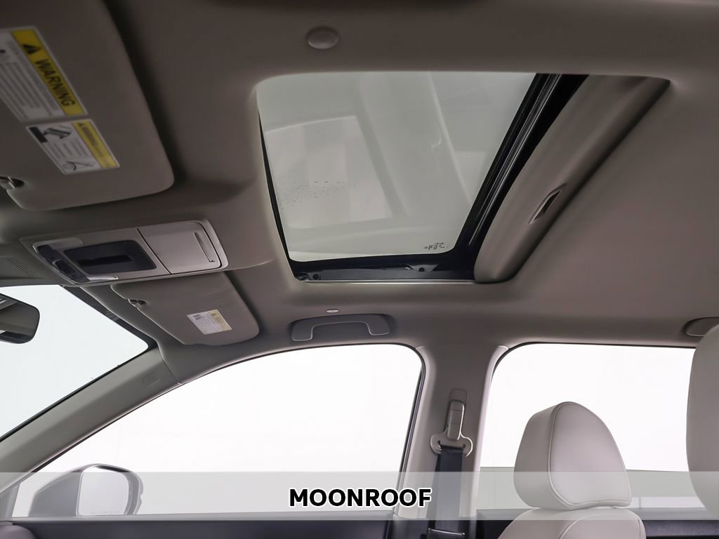 Used 2025 Honda CR-V EX-L image 3