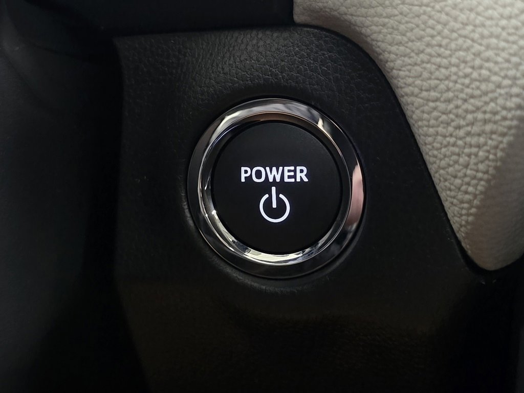 New 2025 Toyota RAV4 Limited image 32