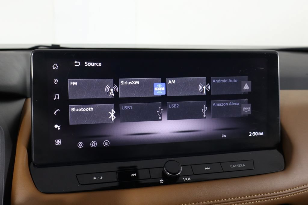 Used 2025 Nissan Rogue Platinum FWD image 32